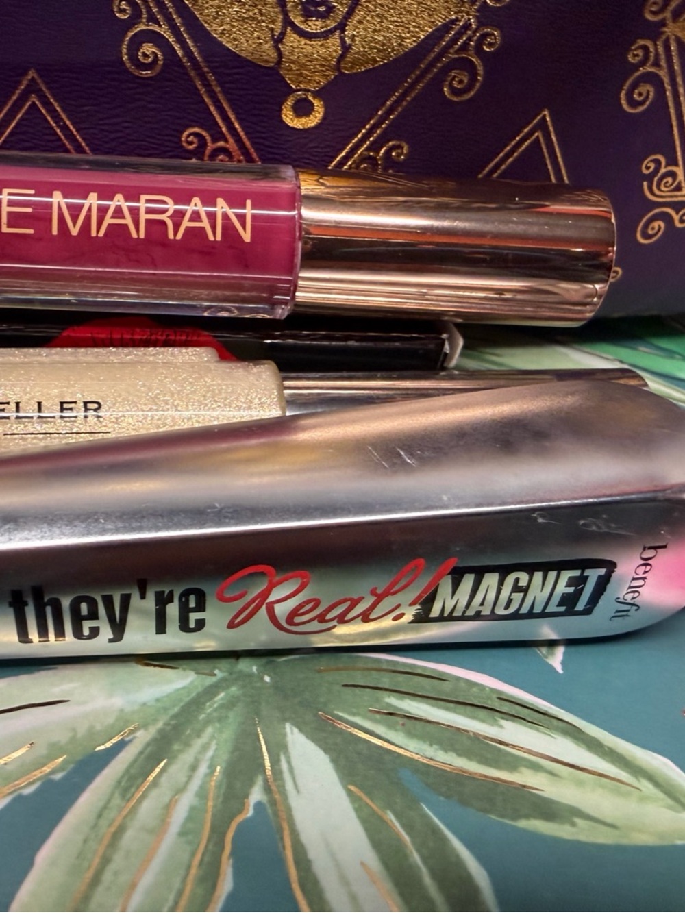 Beauty set - Disney Villains large makeup bag with 5 premium beauty items NWT - Picture 4 of 11